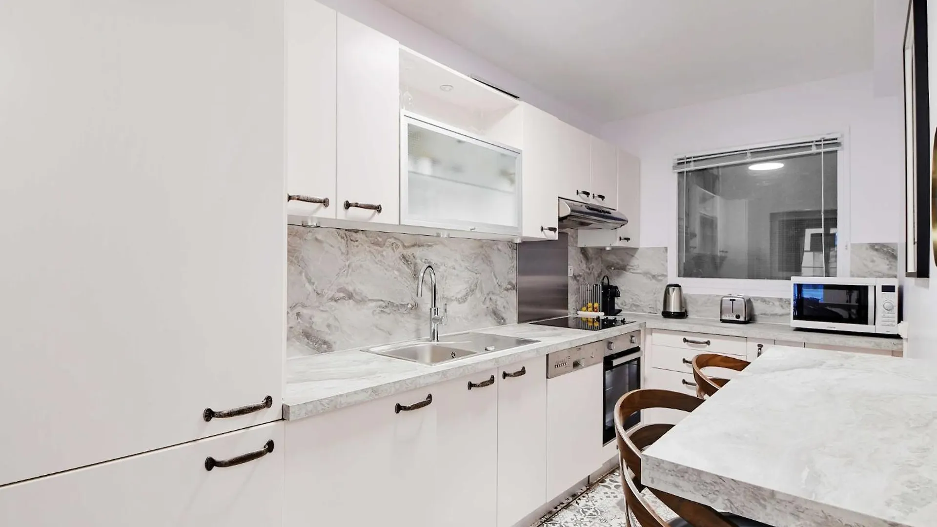 Charming Apartment -1Br-4P- Arc De Triomphe パリ 0*,  フランス
