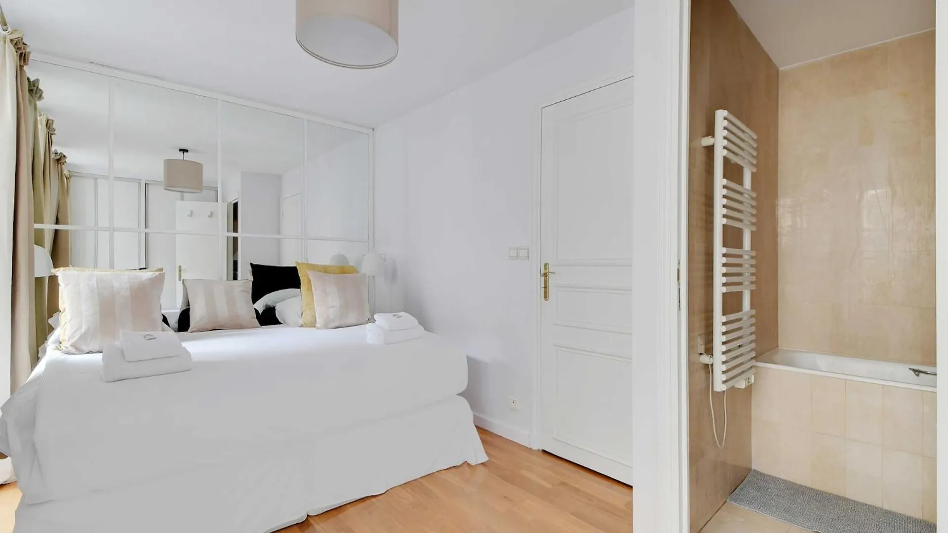 Charming Apartment -1Br-4P- Arc De Triomphe 巴黎