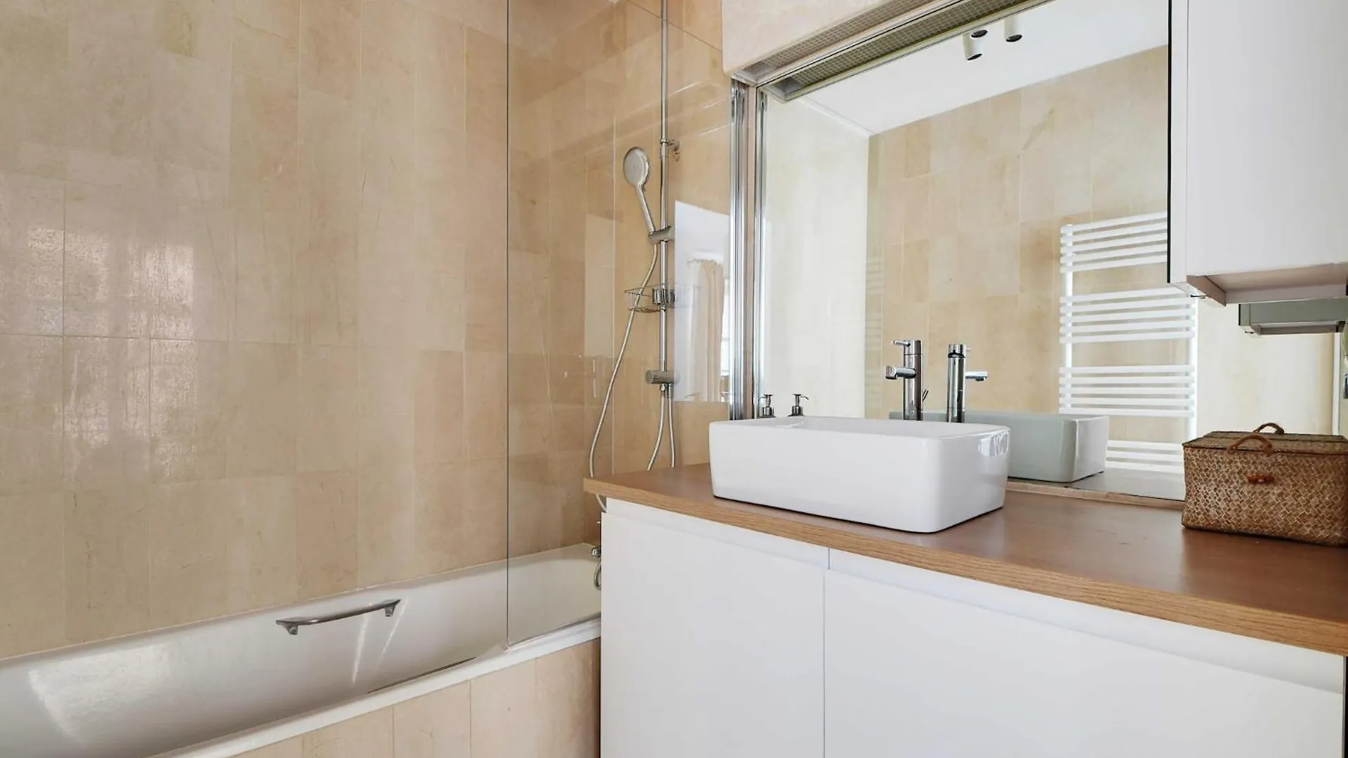 Charming Apartment -1Br-4P- Arc De Triomphe 巴黎 法国